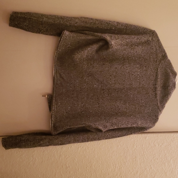 Cardigan - Picture 2 of 3